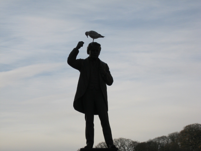 Lloyd George a'i wylan (640x480).jpg