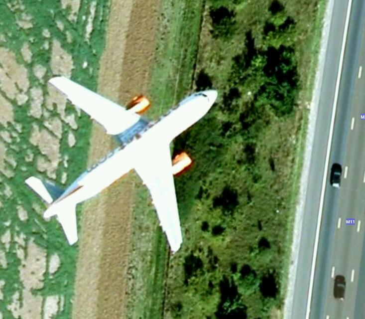 Stansted approach over M11.jpg