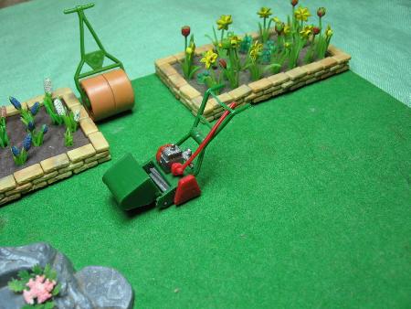 Britains Atco mower.jpg