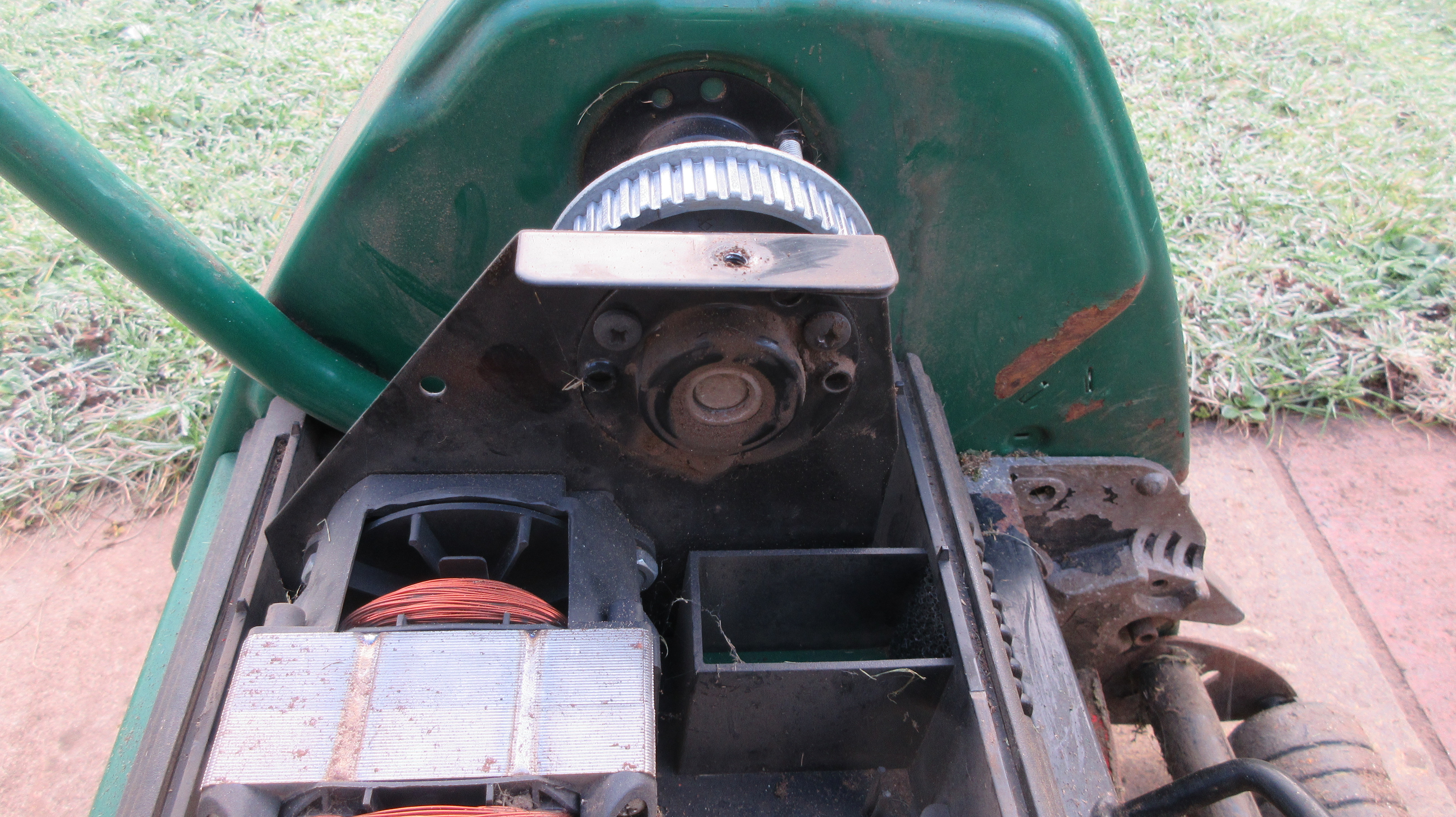 Mower 03.JPG